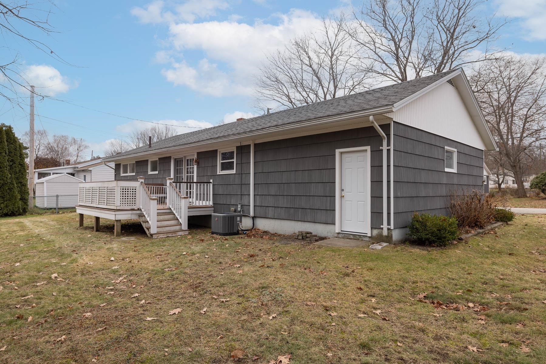 83 Sheffield Road Portsmouth, NH 03801 - Photo 15 of 26
