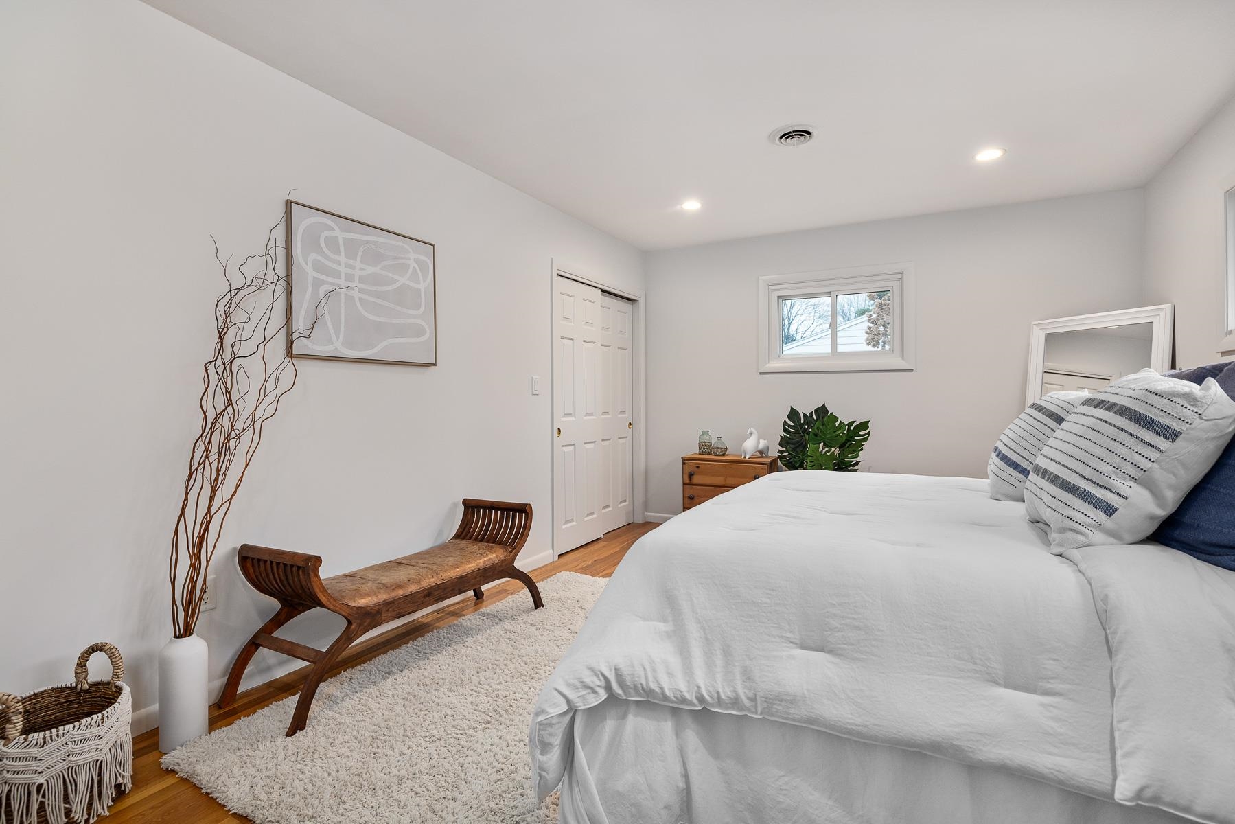 83 Sheffield Road Portsmouth, NH 03801 - Photo 7 of 26