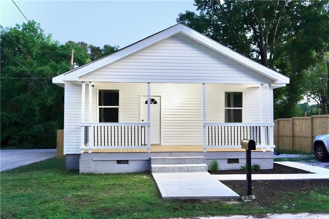 221 Foster Street Anderson, SC 29625 - Photo 1 of 26 Gallery Image 1