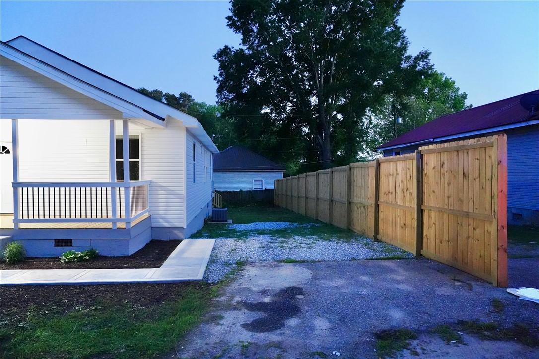221 Foster Street Anderson, SC 29625 - Photo 2 of 26 Gallery Image 2