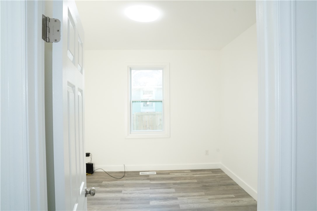 221 Foster Street Anderson, SC 29625 - Photo 24 of 26 Gallery Image 24