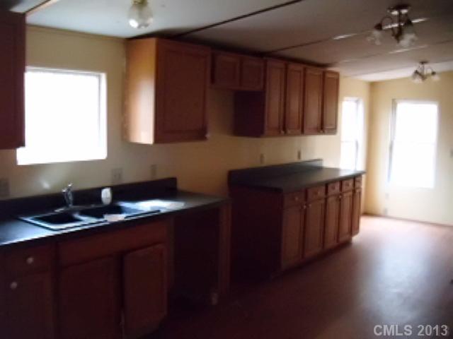 137 Long Ridge Road Brevard, NC 28712 - Photo 7 of 13 Gallery Image 7