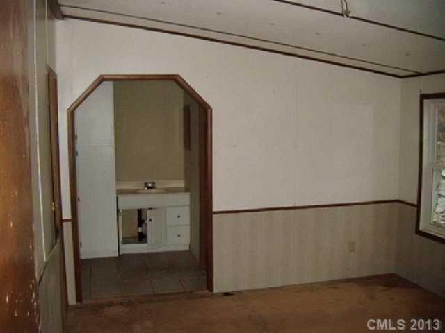 137 Long Ridge Road Brevard, NC 28712 - Photo 8 of 13 Gallery Image 8