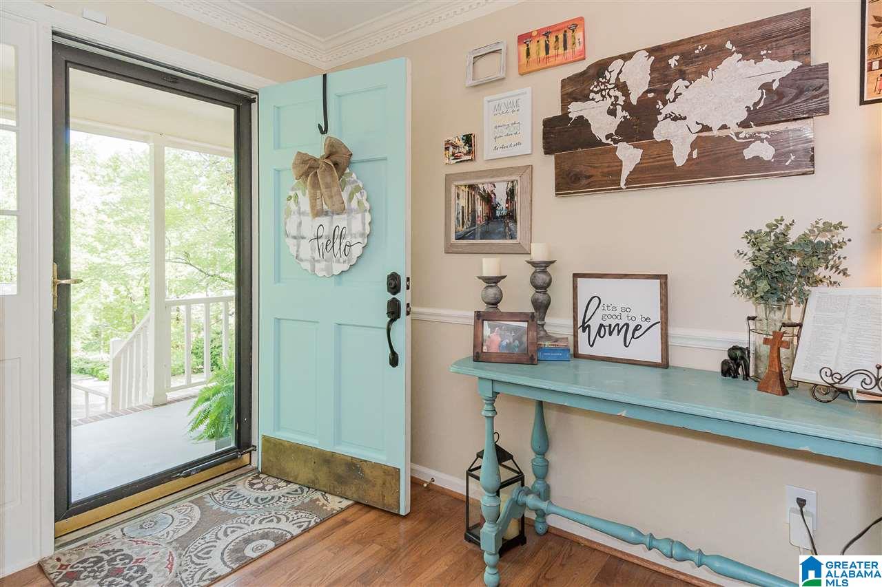 812 Mockernut Road Birmingham, AL 35244 - Photo 6 of 49
