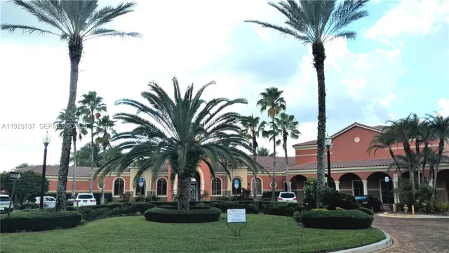 $1,975 | 4402 Southwest 160th Avenue, Unit 934, Miramar, FL 33027