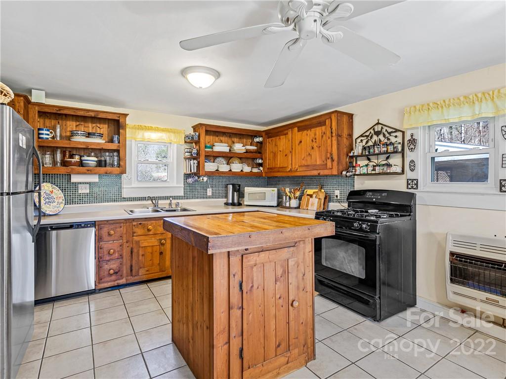 515 Paint Fork Road Mars Hill, NC 28754 - Photo 12 of 32 Gallery Image 12