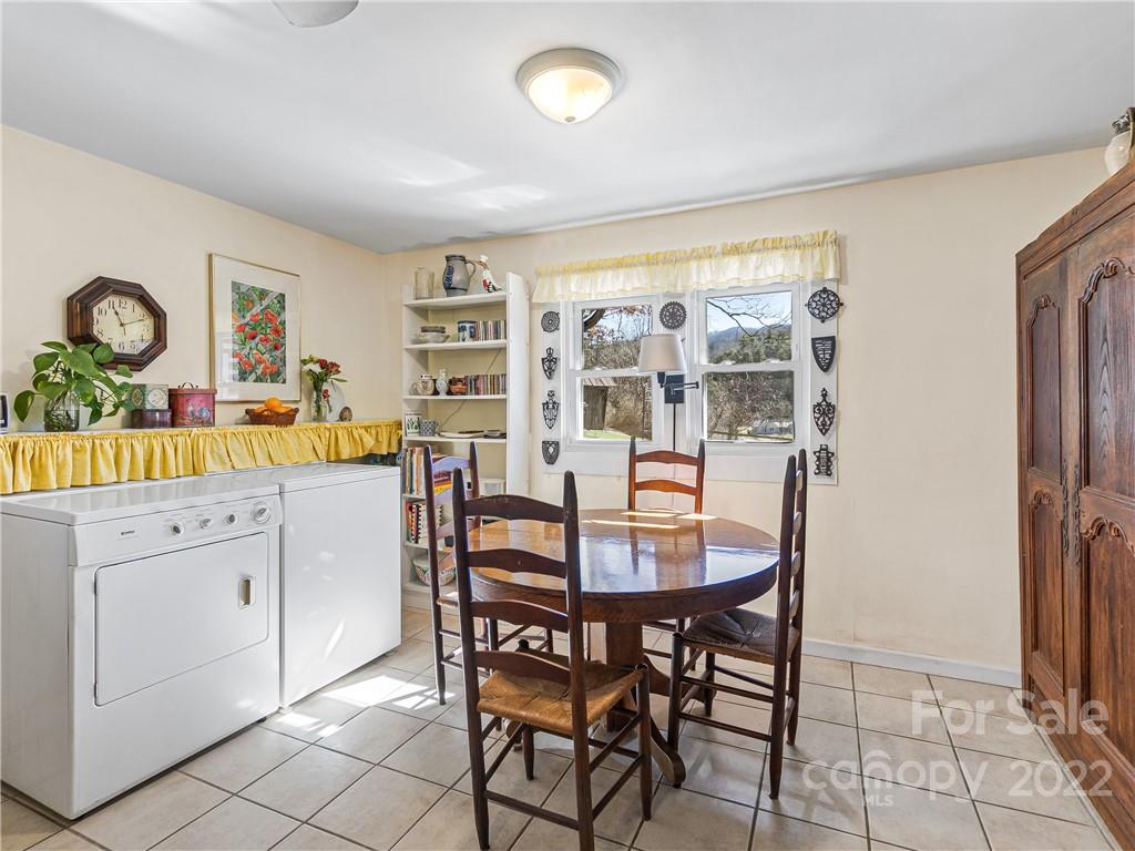 515 Paint Fork Road Mars Hill, NC 28754 - Photo 14 of 32 Gallery Image 14