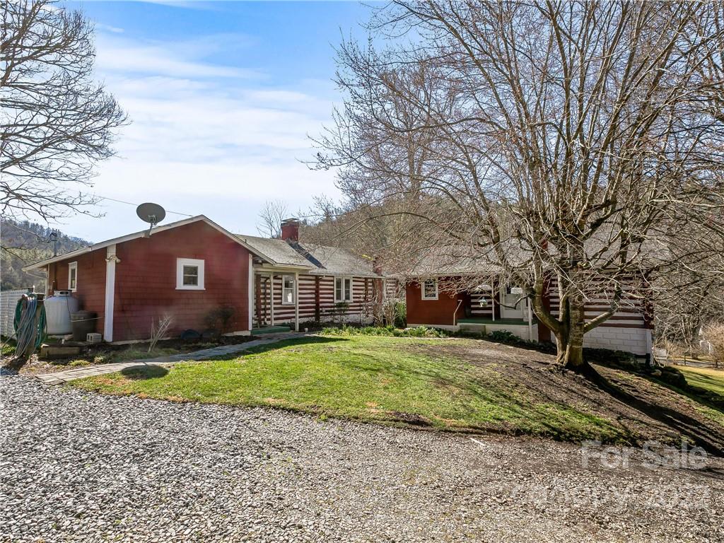 515 Paint Fork Road Mars Hill, NC 28754 - Photo 24 of 32 Gallery Image 24