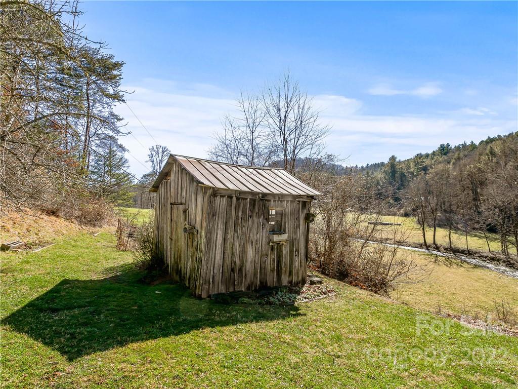 515 Paint Fork Road Mars Hill, NC 28754 - Photo 10 of 32 Gallery Image 10