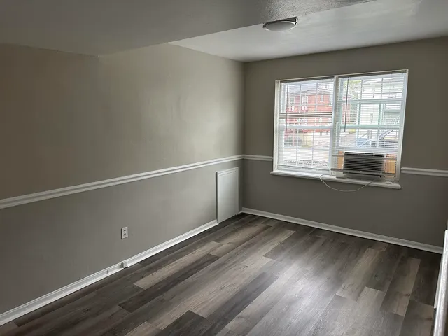 $1,195 | 1720 Grandin Road Southwest, Unit 19, Roanoke, VA 24015