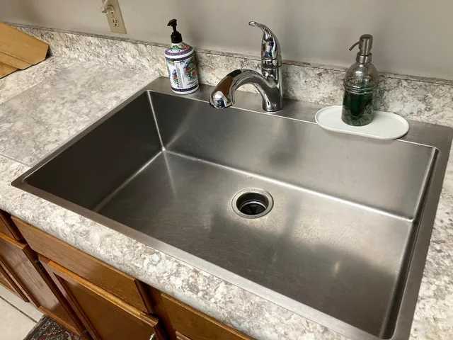 a view of a large window with an outdoor space