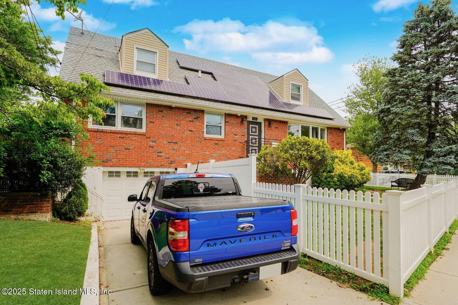 e6badb40-44c8-4e6f-a61e-f4eaadc8b5c9