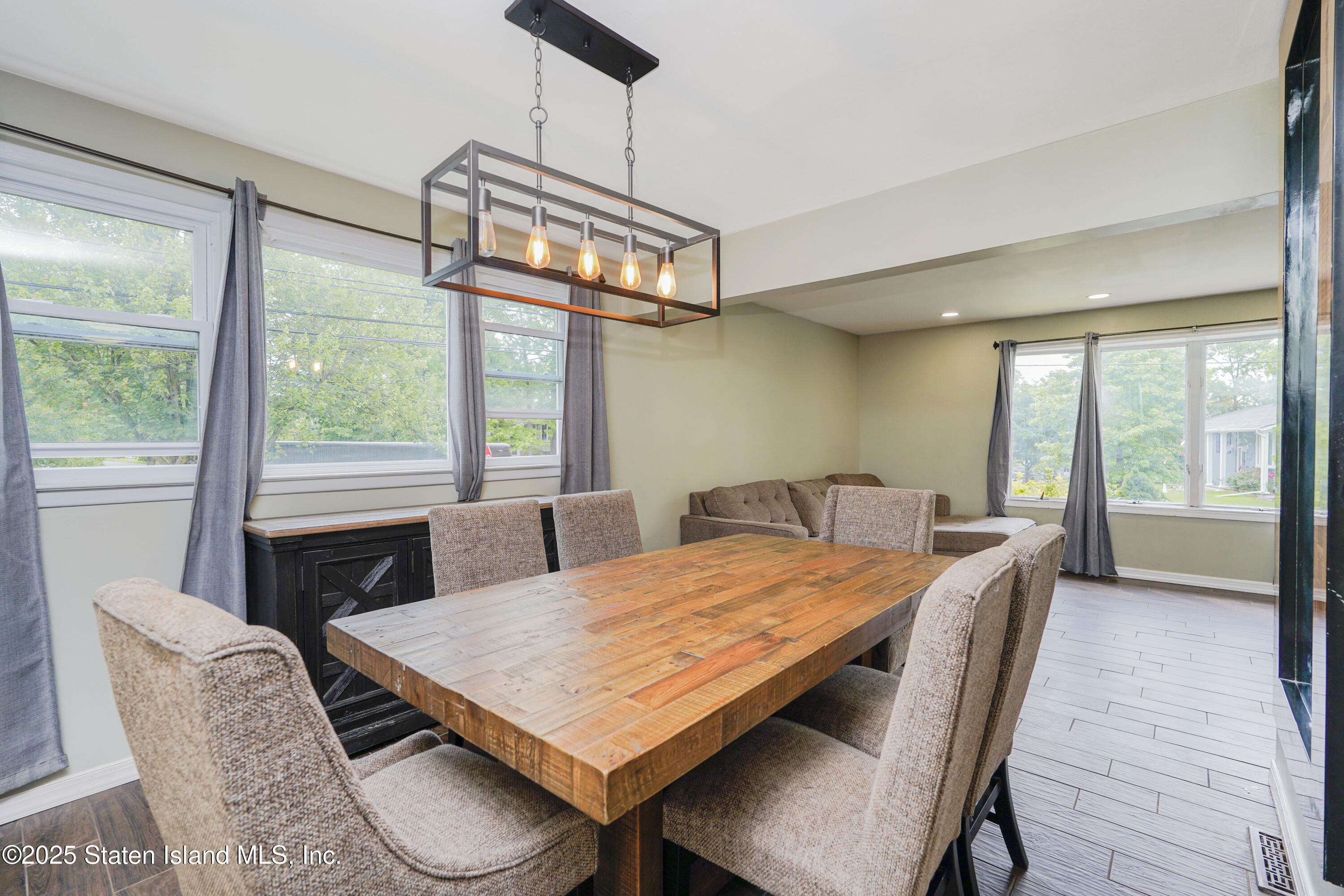 970 Annadale Road Staten Island, NY 10312 - Photo 11 of 47 Photo Jun 13 2025, 10 04 14 AM