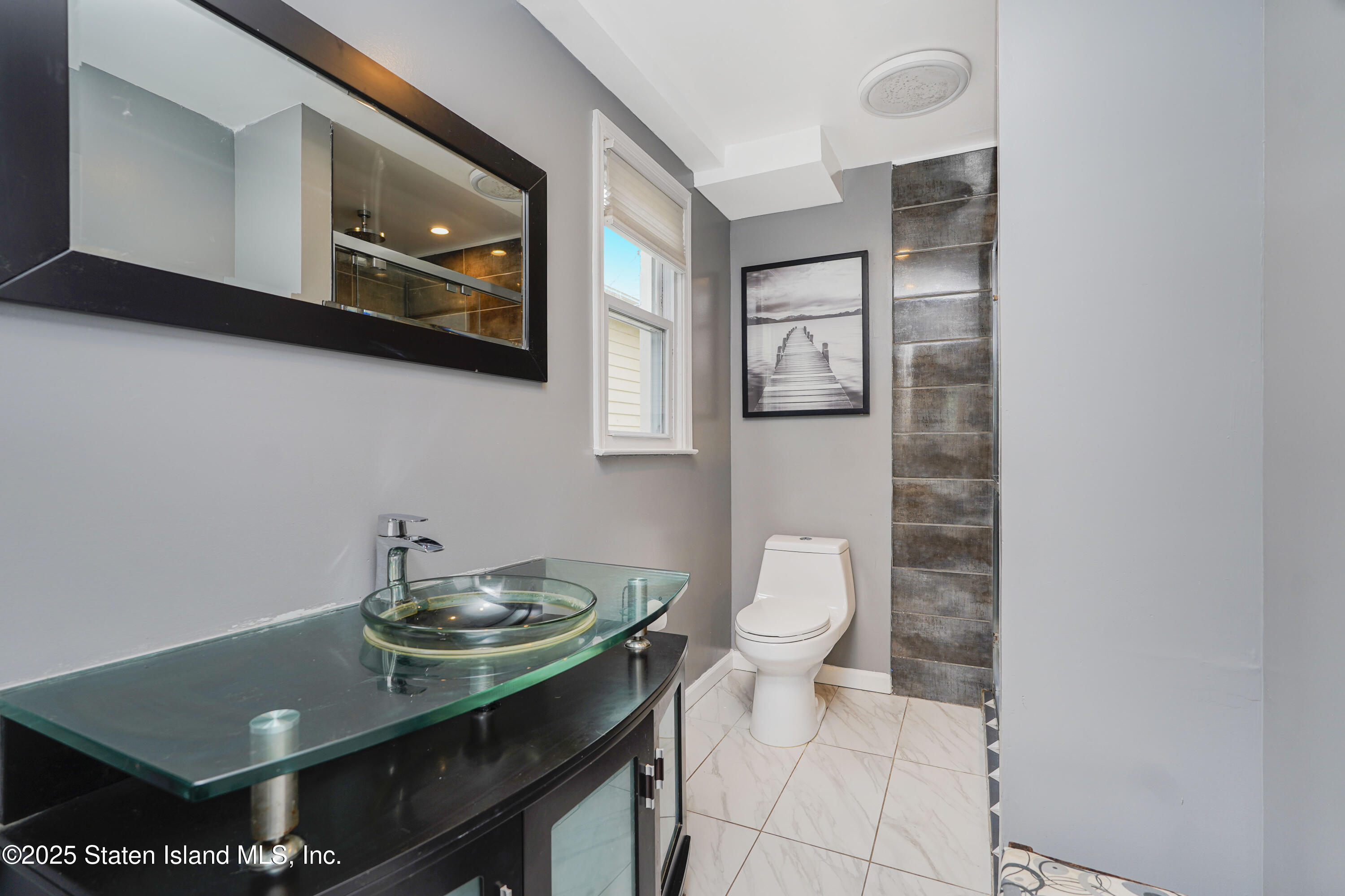 970 Annadale Road Staten Island, NY 10312 - Photo 21 of 47 Photo Jun 13 2025, 10 07 58 AM