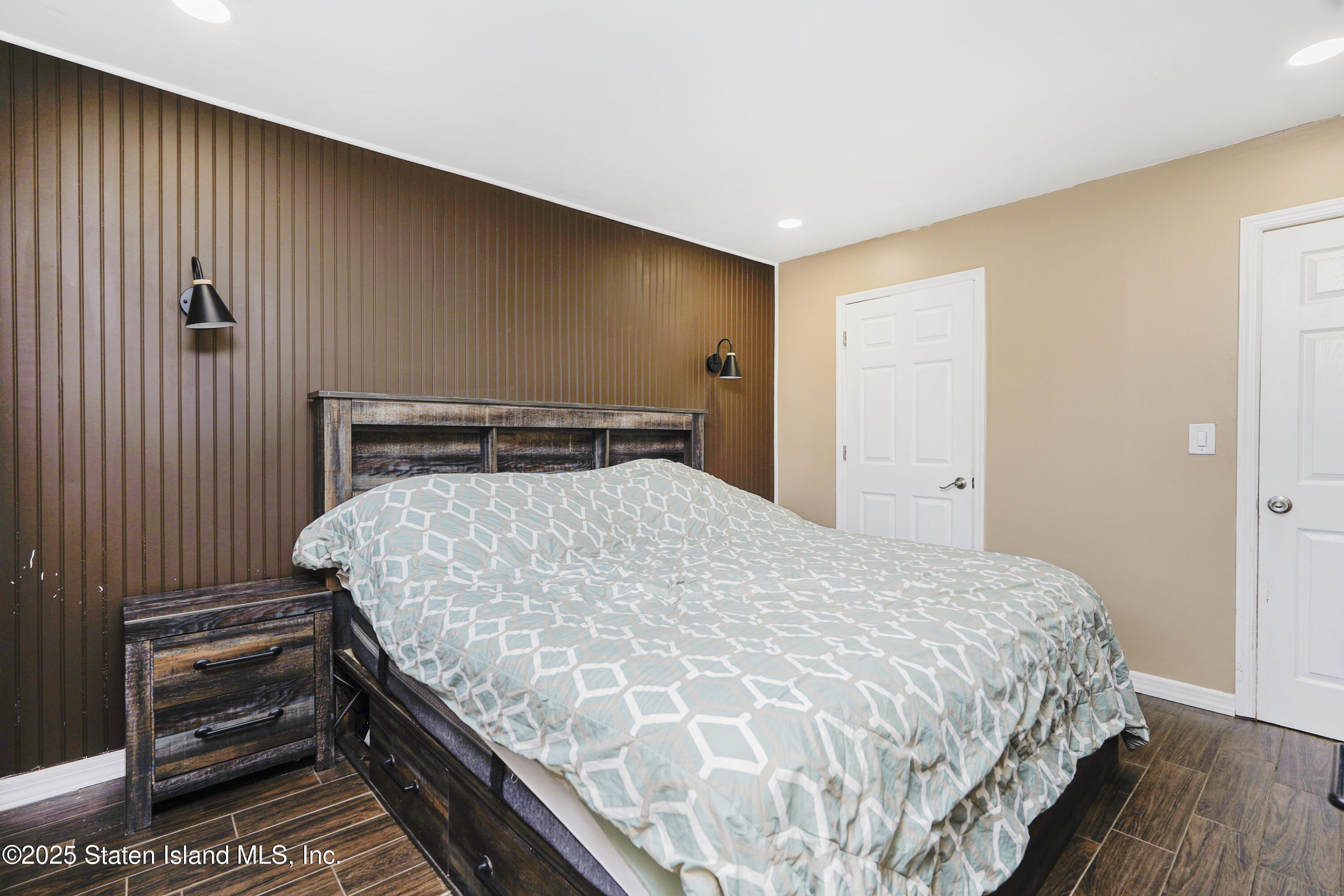 970 Annadale Road Staten Island, NY 10312 - Photo 24 of 47 Photo Jun 13 2025, 10 08 31 AM