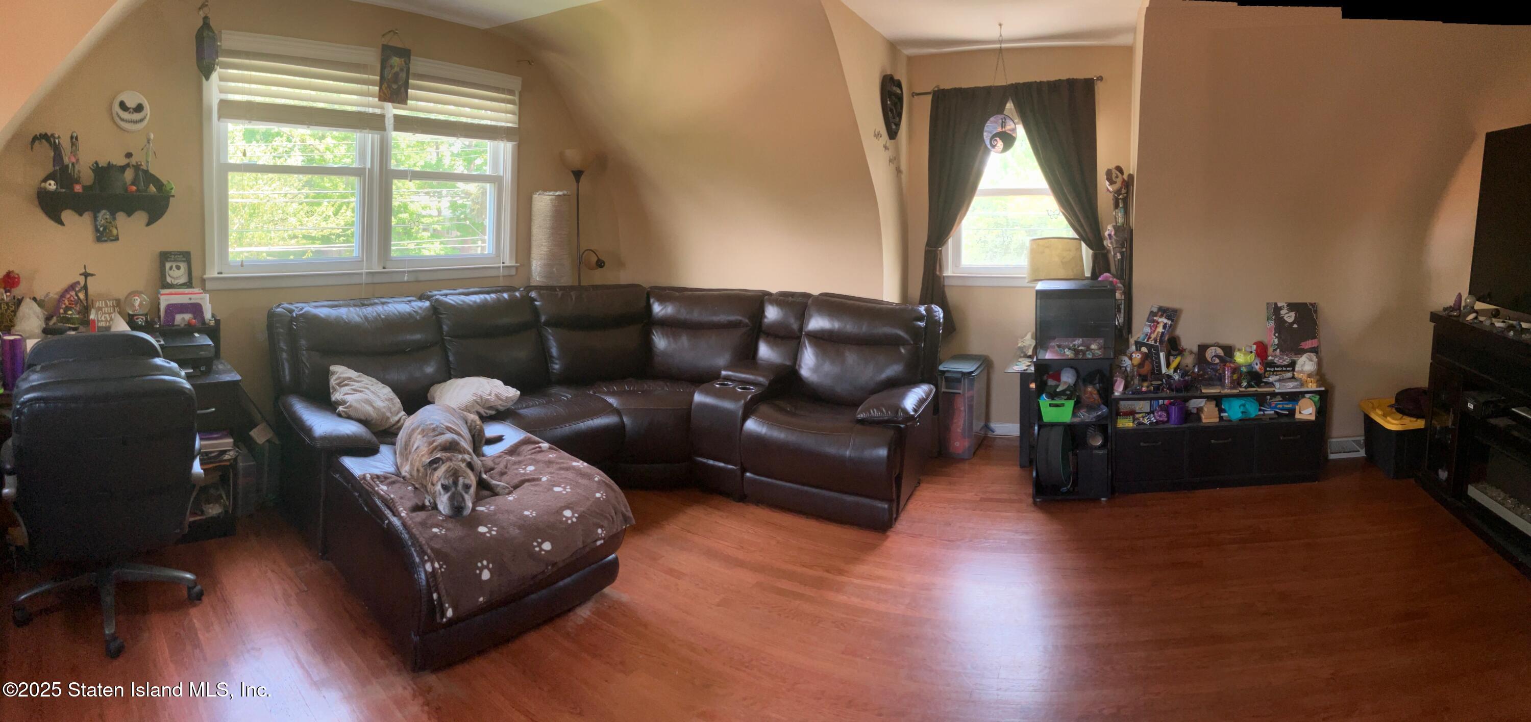 970 Annadale Road Staten Island, NY 10312 - Photo 40 of 47 IMG_3459