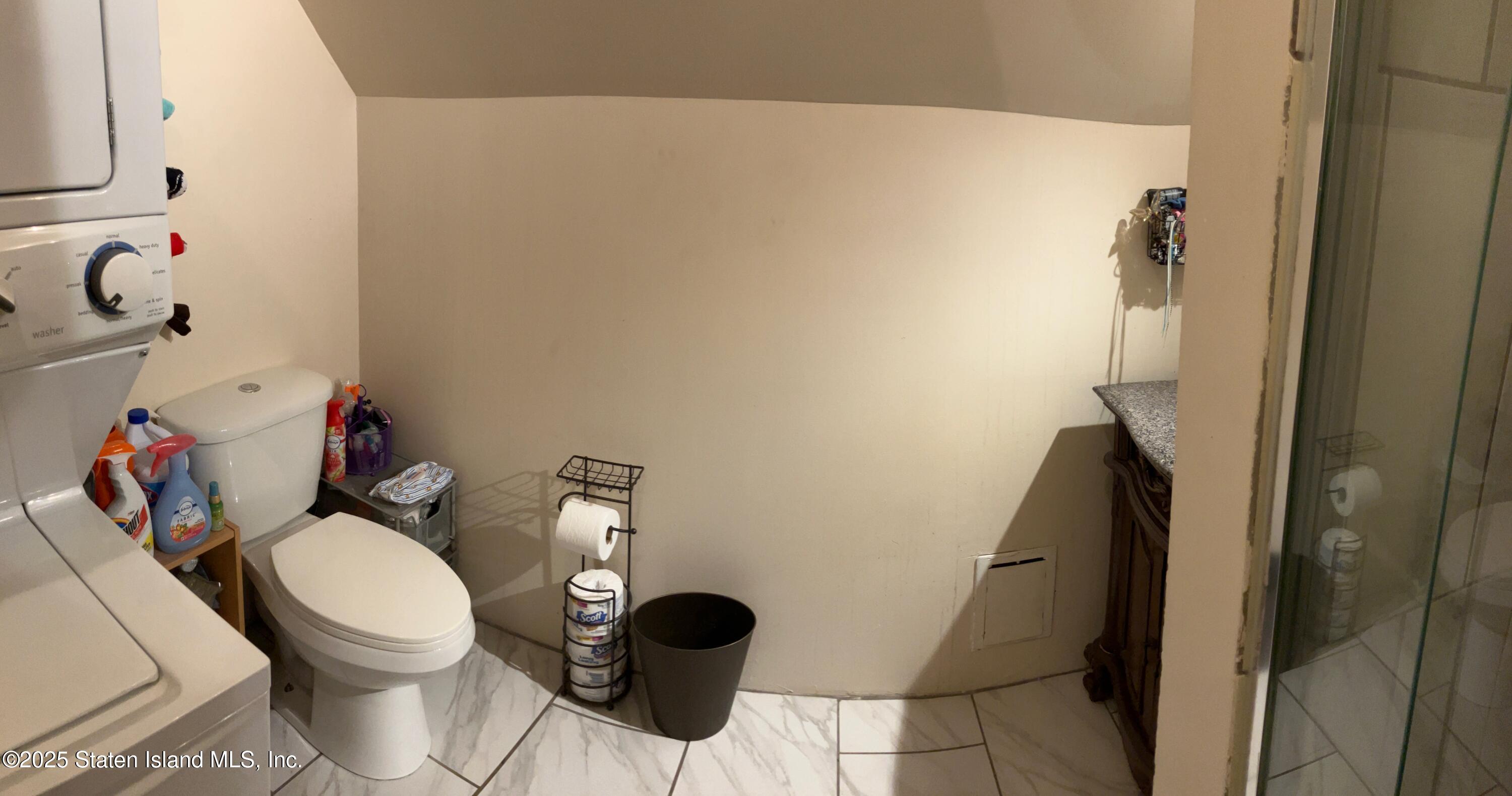 970 Annadale Road Staten Island, NY 10312 - Photo 44 of 47 IMG_3434