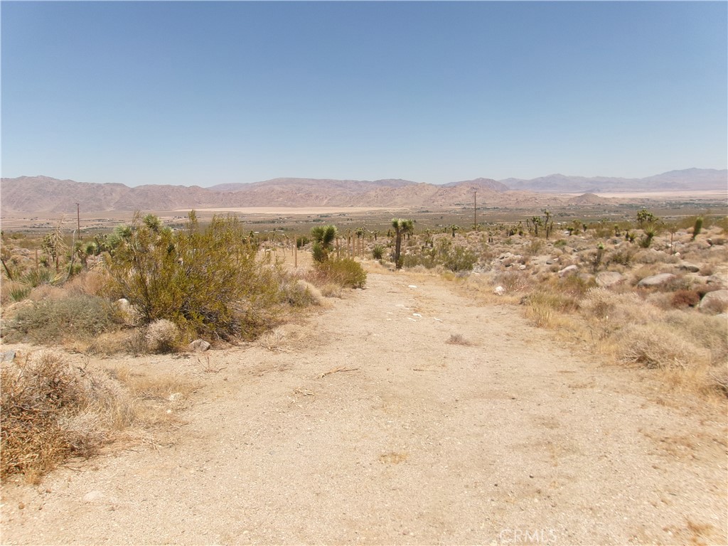 8020 Miller Ranch Road Lucerne Valley, CA 92356 - Photo 4 of 7 a view of lake with mountain