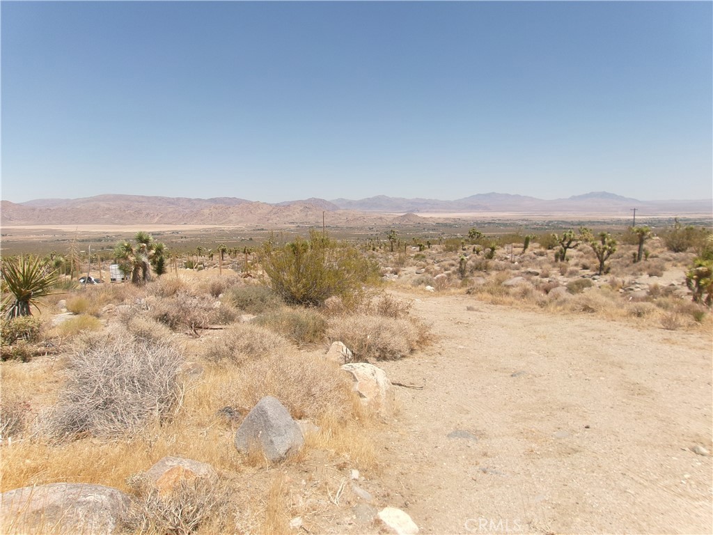 8020 Miller Ranch Road Lucerne Valley, CA 92356 - Photo 6 of 7 a view of sky view