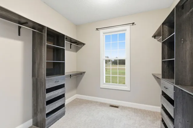 $749,900 | 3115 Holders Cove Road, Winchester, TN 37398