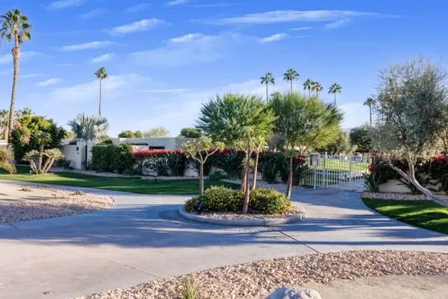 $10,000 | 1173 East Alejo Road, Palm Springs, CA 92262