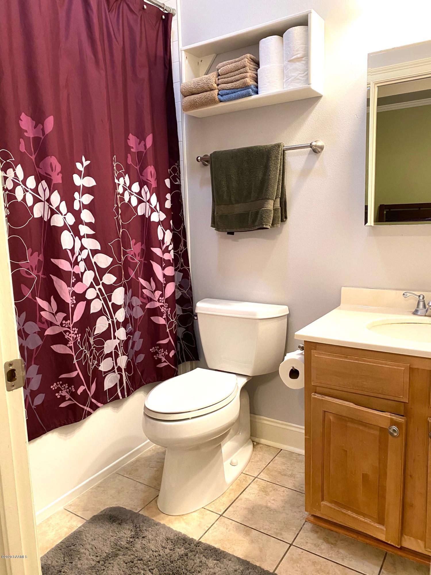 100 Attakapas Road Lafayette, LA 70501 - Photo 14 of 25 Master Bath