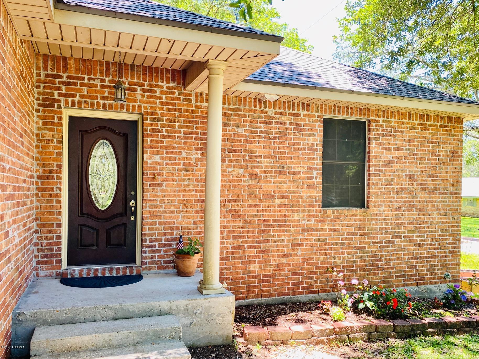 100 Attakapas Road Lafayette, LA 70501 - Photo 3 of 25 Front Entrance
