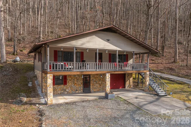 $465,000 | 3415 Conleys Creek Road, Whittier, NC 28789