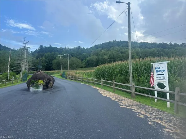 $45,500 | 140 Viewpoint Drive, Traphill, NC 28685