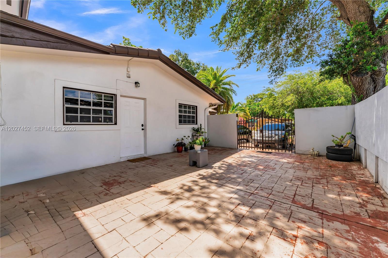 6284 Southwest 26th Street Miami, FL 33155 - Photo 63 of 74