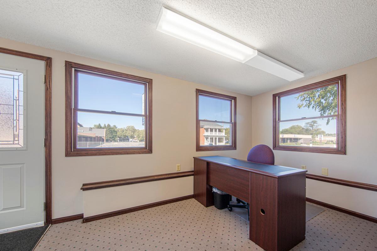 511 4th Street Northwest Faribault, MN 55021 - Photo 13 of 55