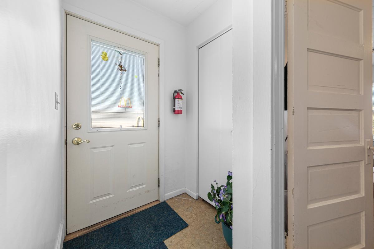 511 4th Street Northwest Faribault, MN 55021 - Photo 28 of 55