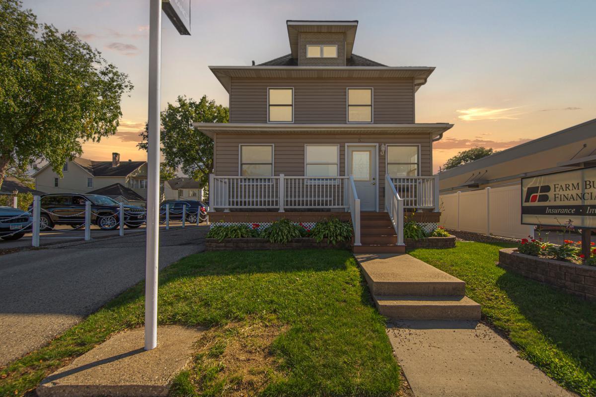 511 4th Street Northwest Faribault, MN 55021 - Photo 3 of 55