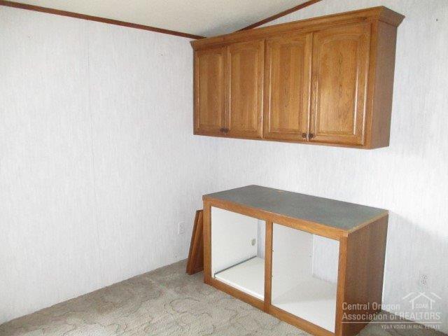62700 Todd Road Bend, OR 97701 - Photo 8 of 14 Gallery Image 8