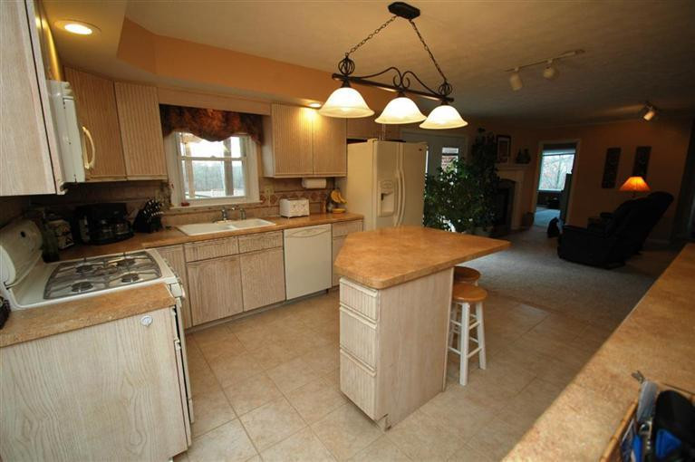 4211 Idlewild Road Burlington, KY 41005 - Photo 9 of 30 Gallery Image 9