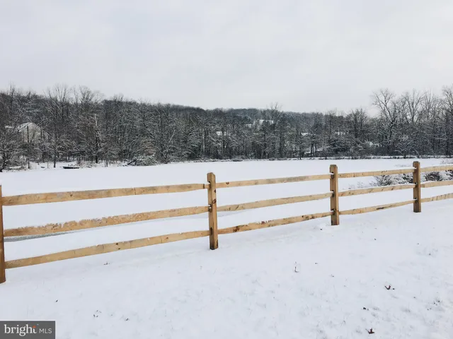 $699,900 | 3383 Greenwood Drive, Hellertown, PA 18055