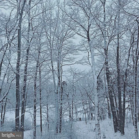 $699,900 | 3383 Greenwood Drive, Hellertown, PA 18055