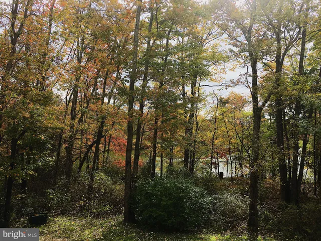 $699,900 | 3383 Greenwood Drive, Hellertown, PA 18055