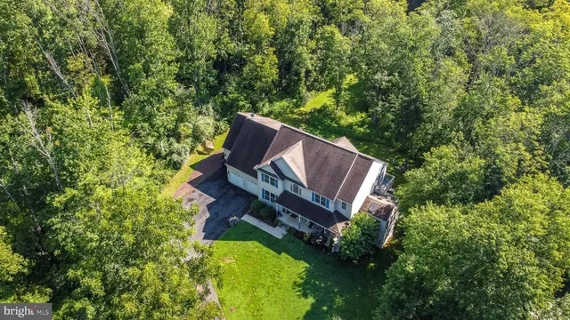 $699,900 | 3383 Greenwood Drive, Hellertown, PA 18055