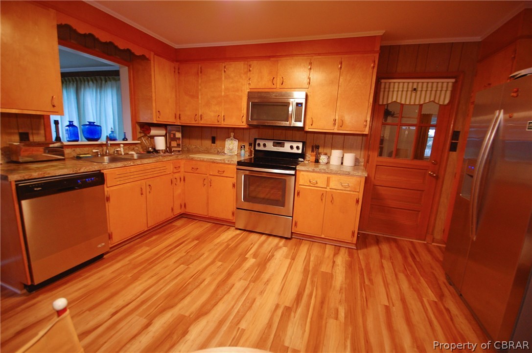 627 Barn Point Road Lottsburg, VA 22511 - Photo 21 of 36