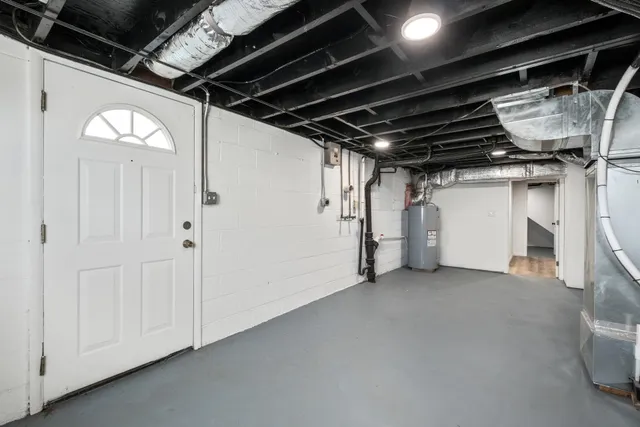 $379,900 | 560 Massanutten View Drive, Penn Laird, VA 22846