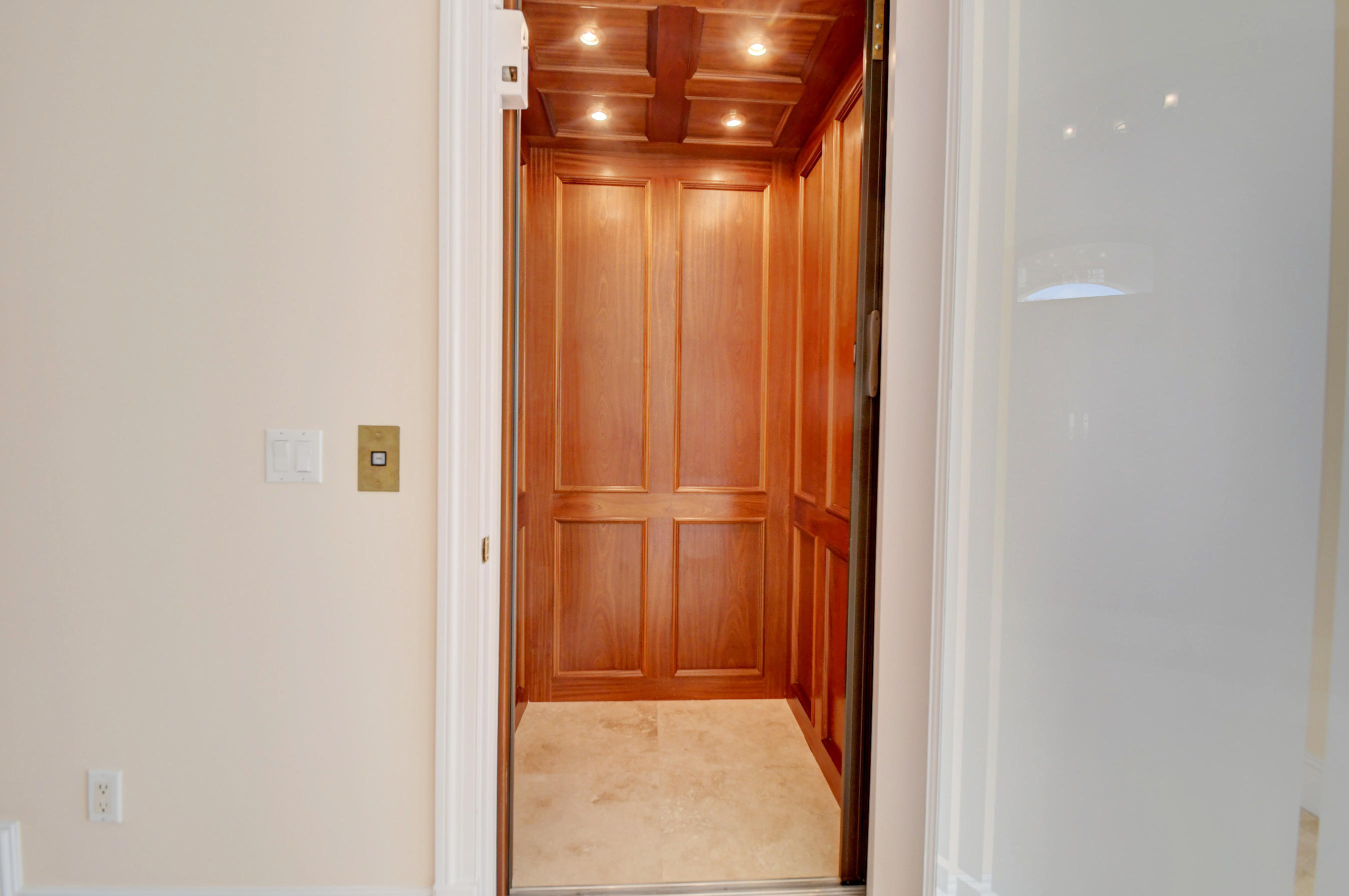 838 Northeast Bay Cove Street Boca Raton, FL 33487 - Photo 30 of 81 DSC_8569_70_71_72_73