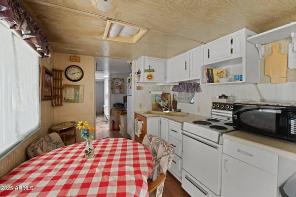 $90,000 | 39984 Montana Drive, Salome, AZ 85348