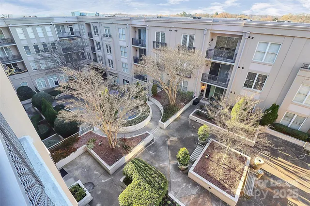 $3,000 | 1315 East Boulevard, Unit 612, Charlotte, NC 28203