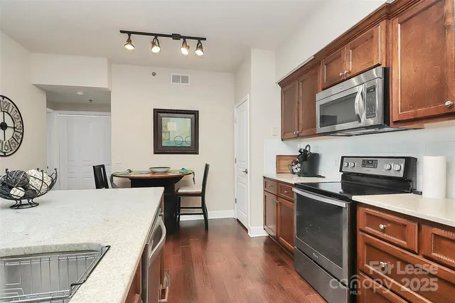 $3,000 | 1315 East Boulevard, Unit 612, Charlotte, NC 28203