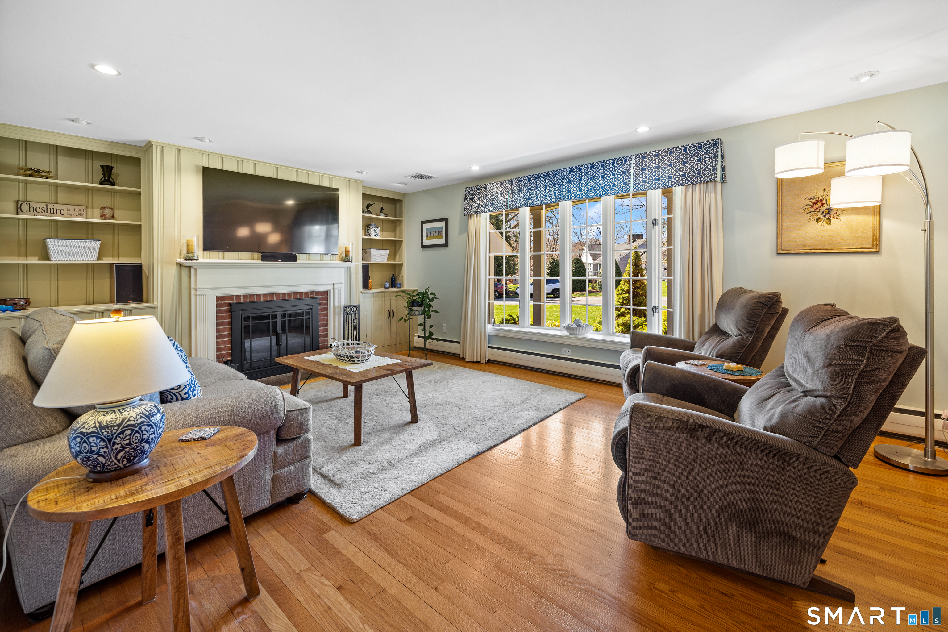 131 Merwin Circle Cheshire, CT 06410 - Photo 2 of 36