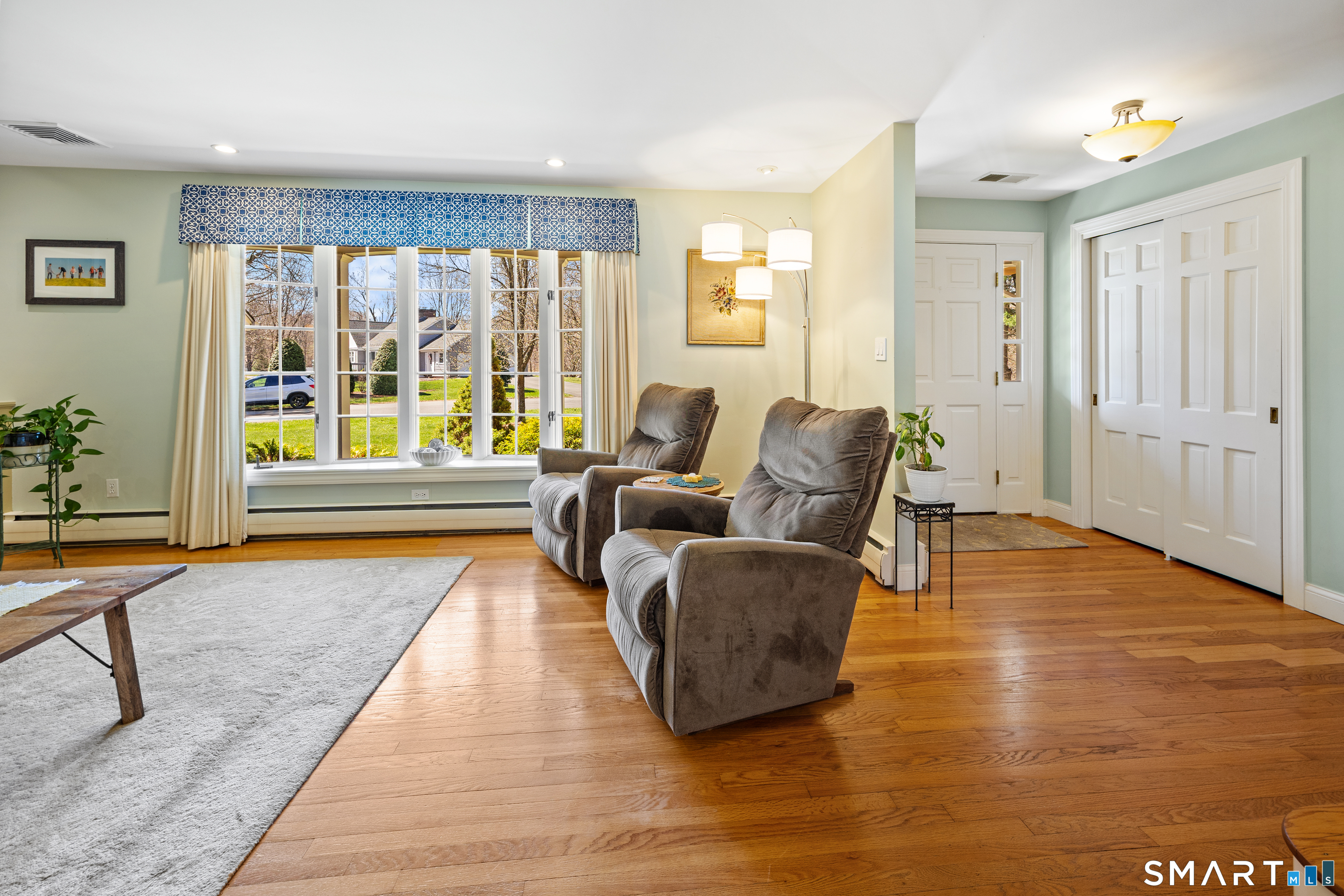 131 Merwin Circle Cheshire, CT 06410 - Photo 5 of 36