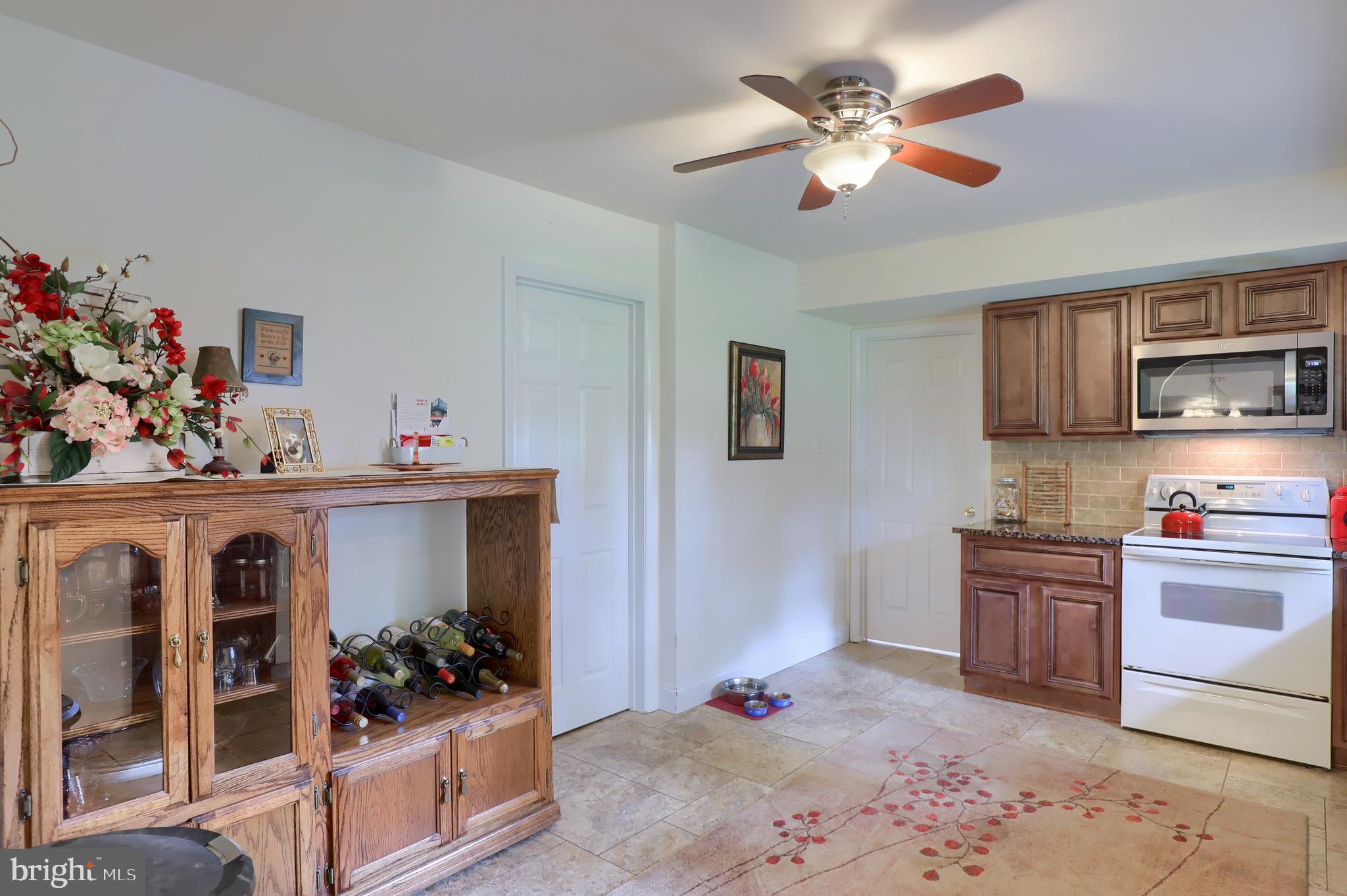 2210 Blossom Valley Road Lancaster, PA 17601 - Photo 13 of 31 Gallery Image 13