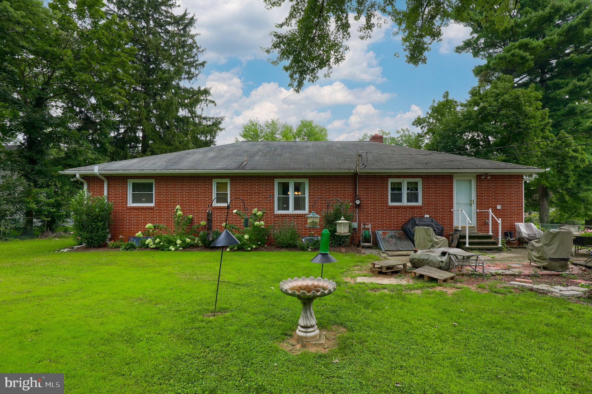 2210 Blossom Valley Road Lancaster, PA 17601 - Photo 26 of 31 Gallery Image 26