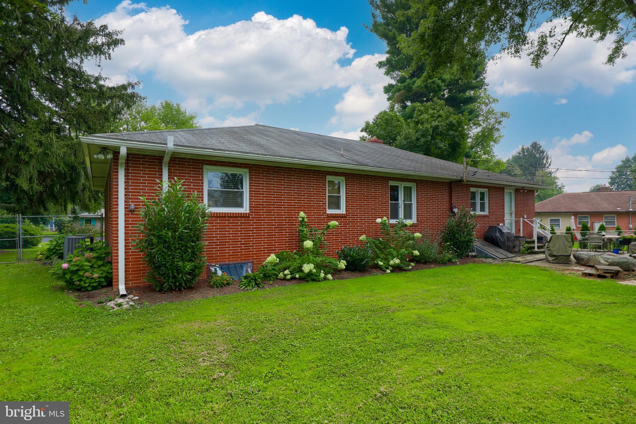 2210 Blossom Valley Road Lancaster, PA 17601 - Photo 27 of 31 Gallery Image 27
